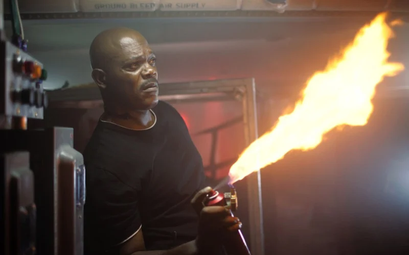 20 Tahun Snakes on a Plane: Saat Internet Pertama Kali ‘Membunuh’ Film Sebelum Rilis!